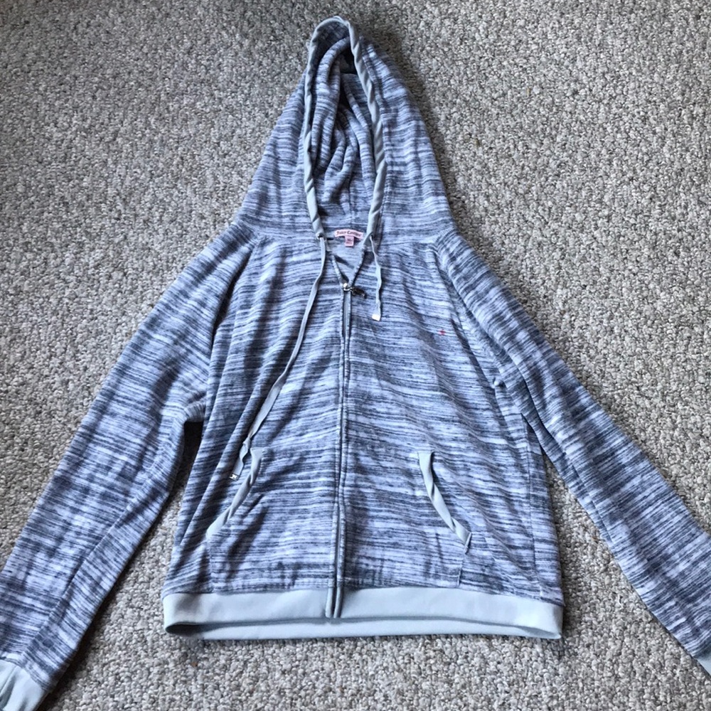 Juicy Couture zip up hoodie. Size XL Juniors